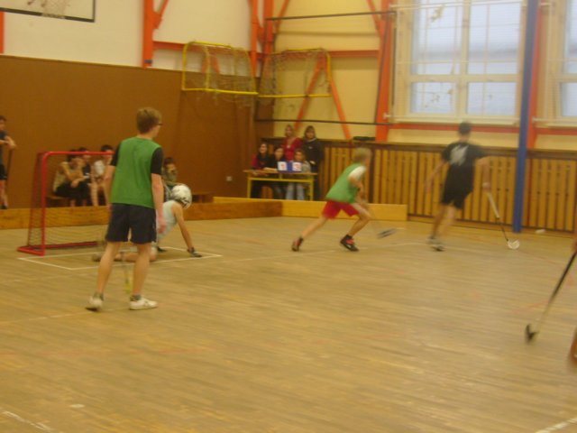 kflorbal2010106.jpg