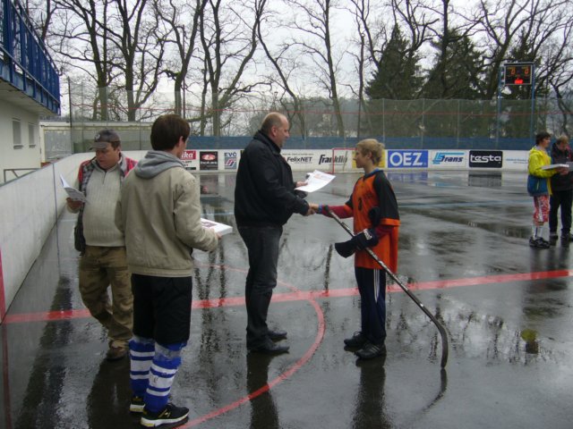 hokejbal201154.jpg