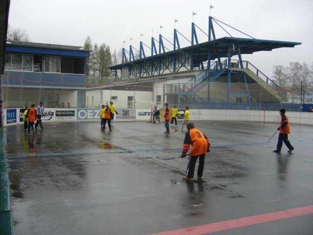 hokejbal201106.jpg