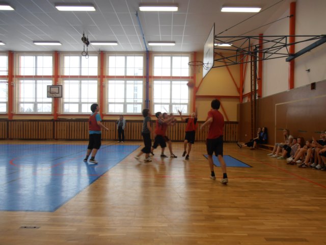 streetbal2011201208.jpg