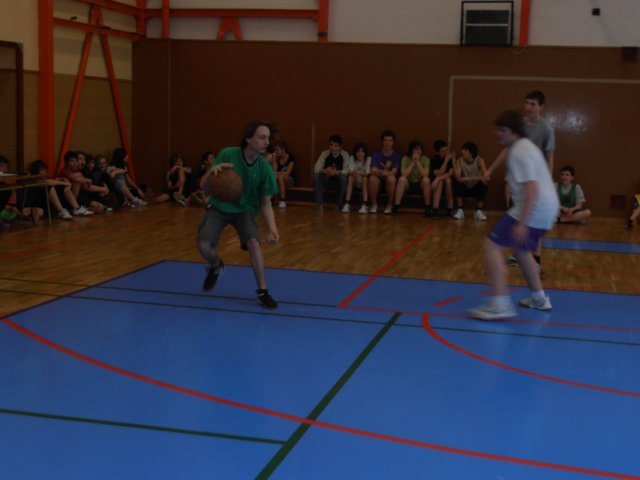 streetbal2011201215.jpg