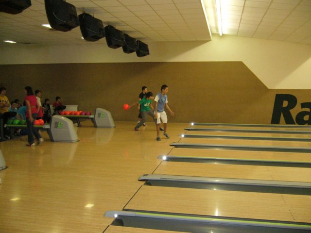 bowling201207.jpg